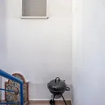 Mira Villa
