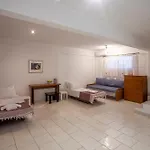 Mira