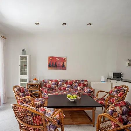 Mira Villa Pefkochori