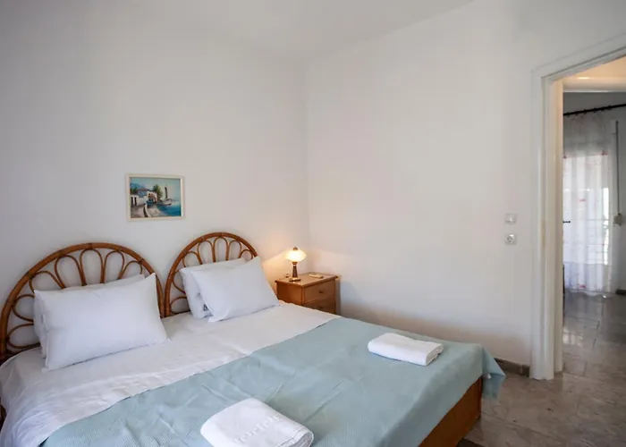 Mira Villa